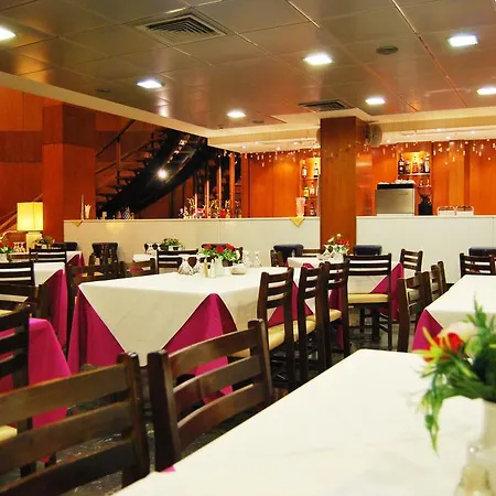 Hotel Iniohos